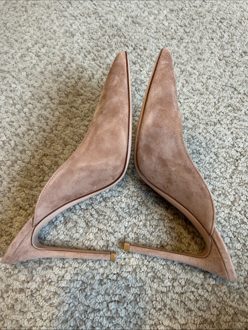 Excellent Condition Gianvito Rossi Dusty Rose Suede Pointed-Toe Mule Heels - Picture 6 of 8